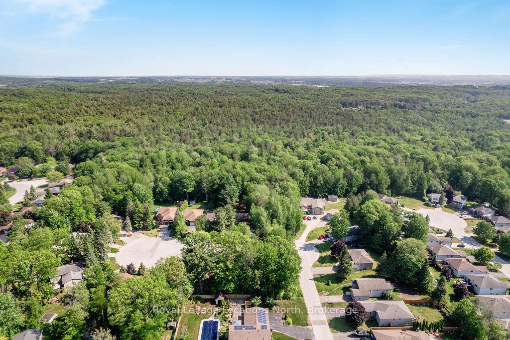 Photo 7 of 7 Smallman Drive, Wasaga Beach — HOMEH