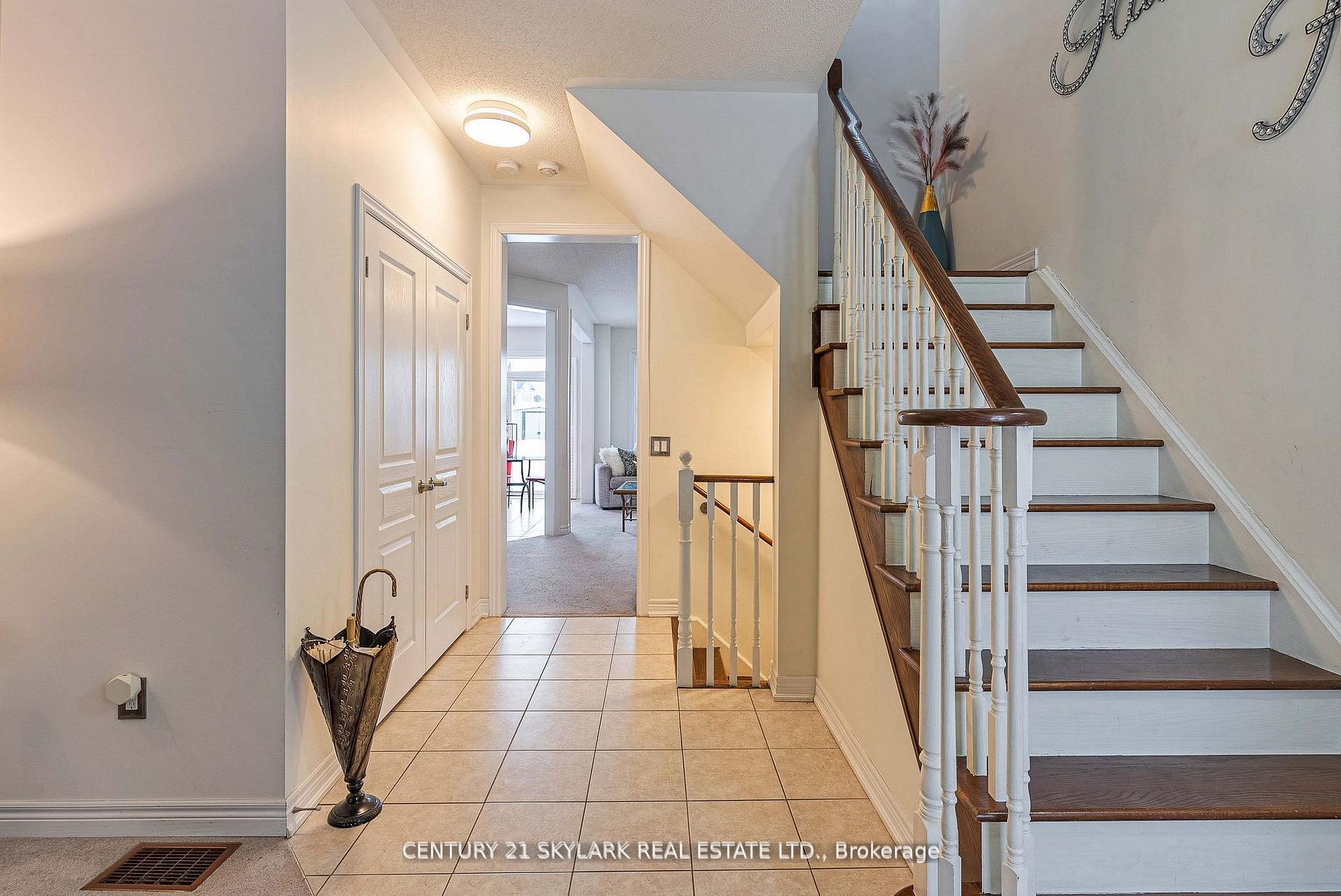 Photo 8 of 336 Col Phillips Drive, Shelburne — HOMEH