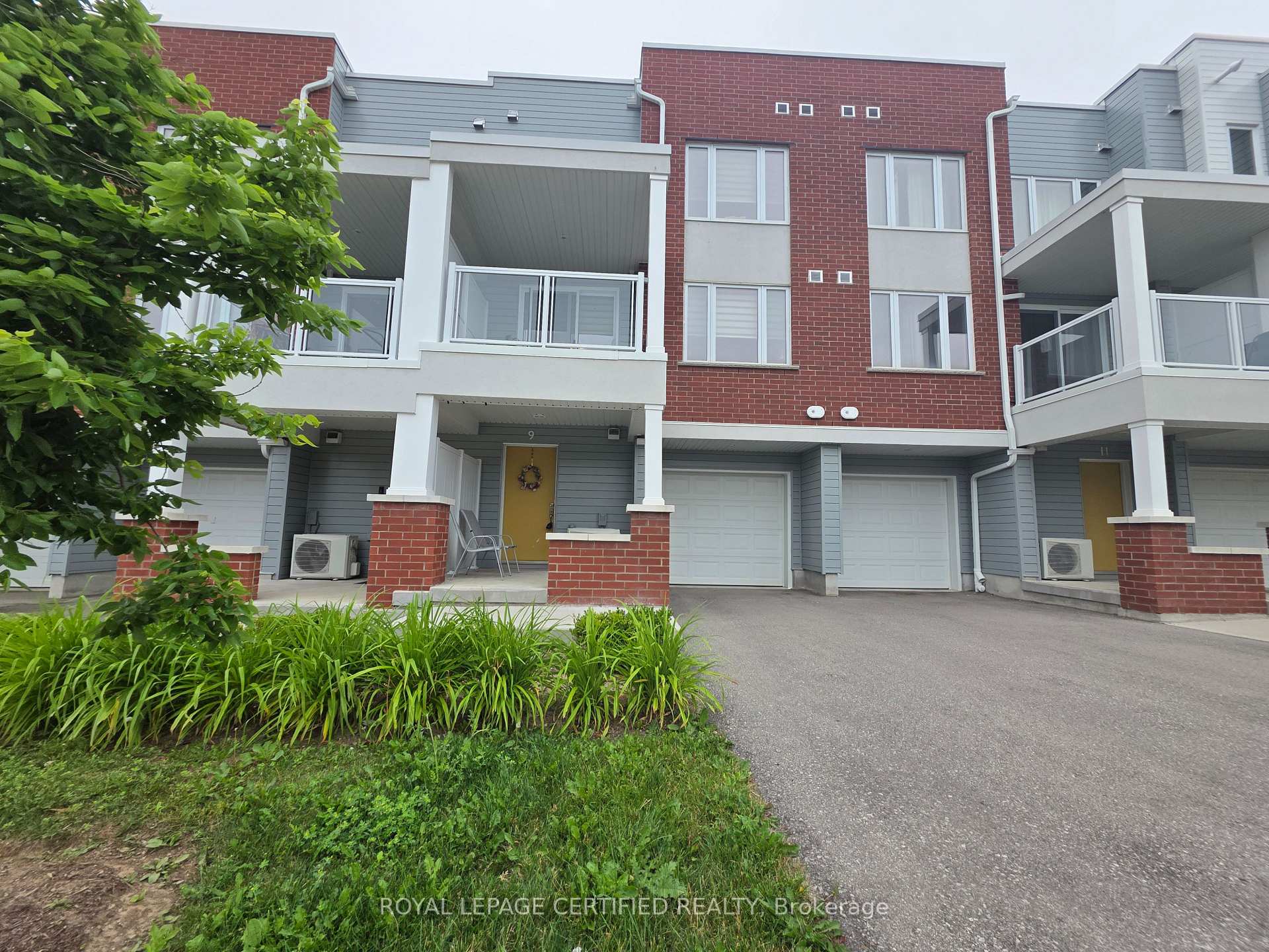 Photo 1 of 9 Valencia Avenue, Kitchener, Trussler — HOMEH