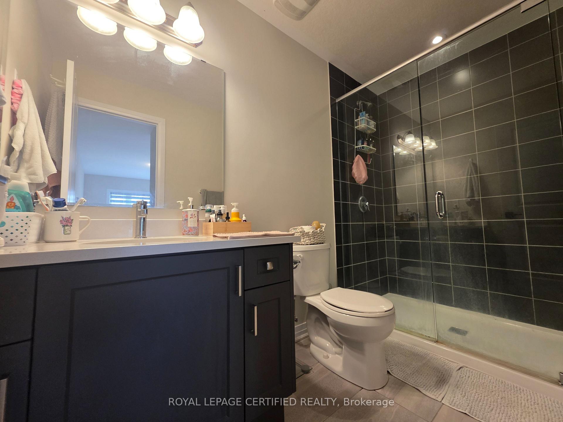 Photo 11 of 9 Valencia Avenue, Kitchener, Trussler — HOMEH