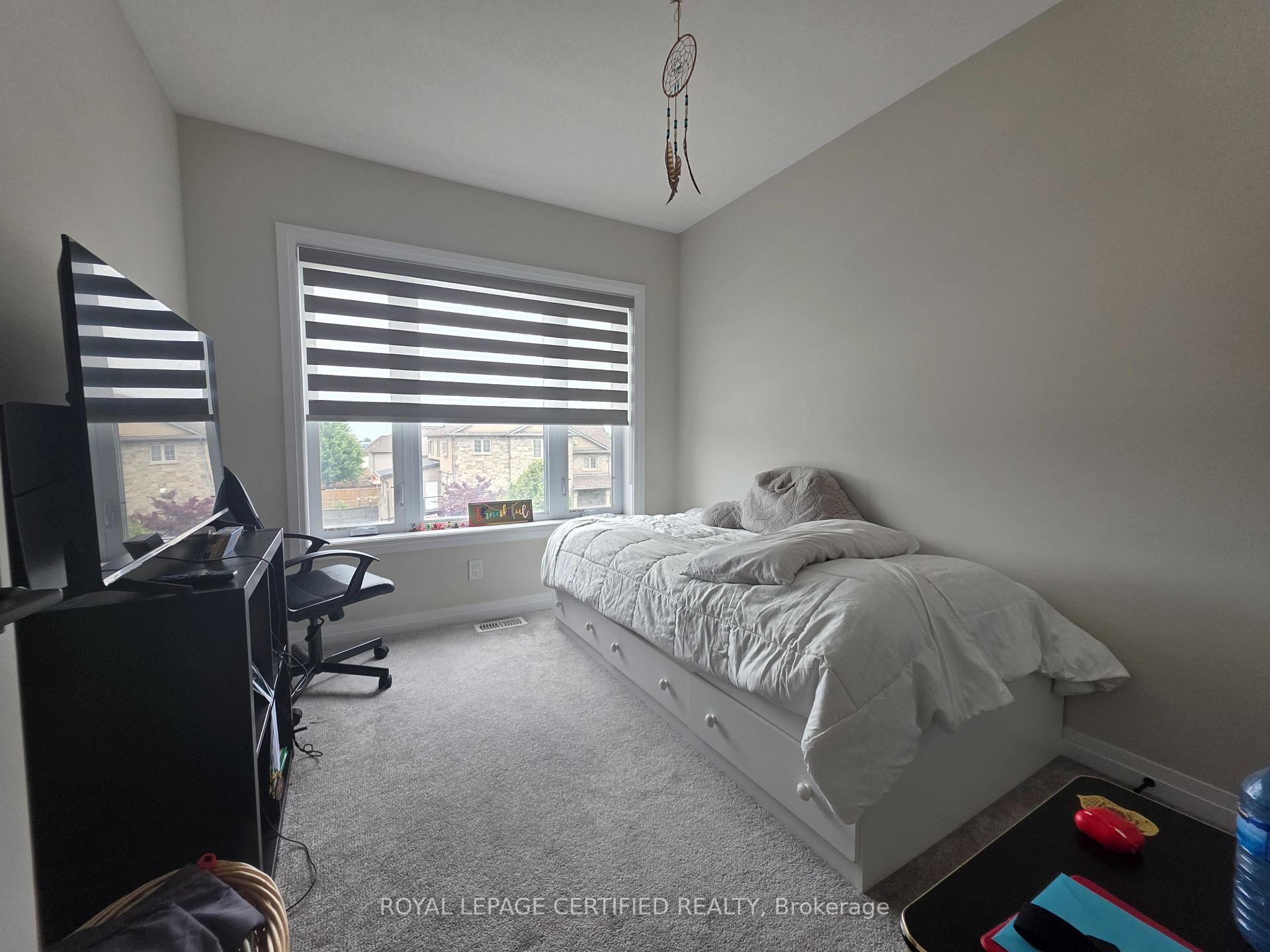 Photo 12 of 9 Valencia Avenue, Kitchener, Trussler — HOMEH