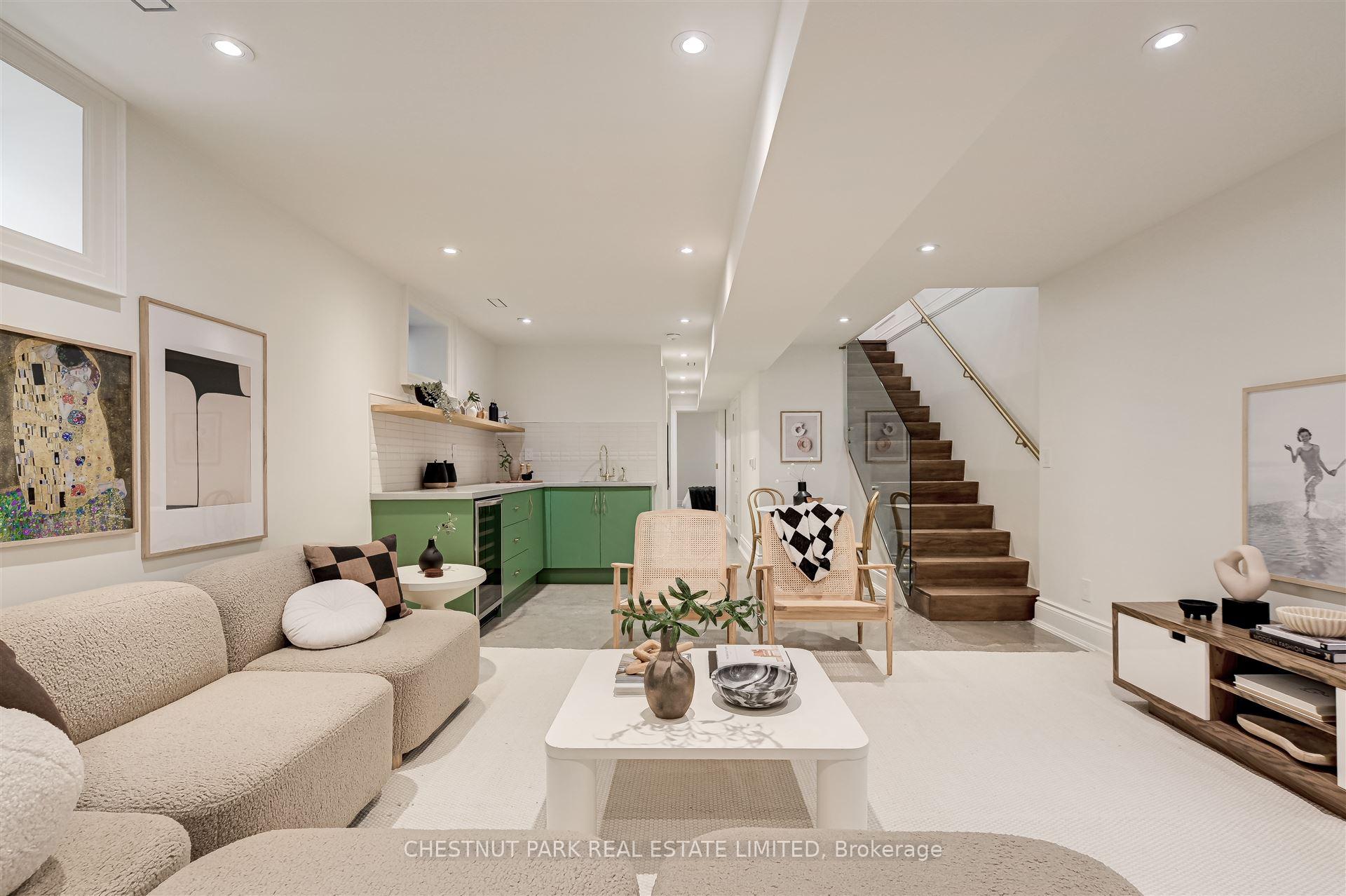 Photo 19 of 539 Crawford Street, Toronto, Palmerston-Little Italy — HOMEH