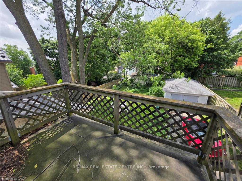 Photo 28 of 20 Fairview Avenue, Kitchener, King East — HOMEH