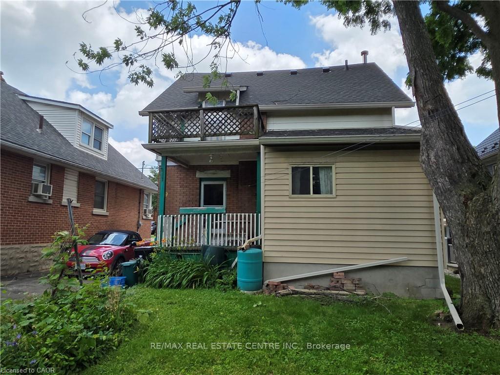 Photo 31 of 20 Fairview Avenue, Kitchener, King East — HOMEH
