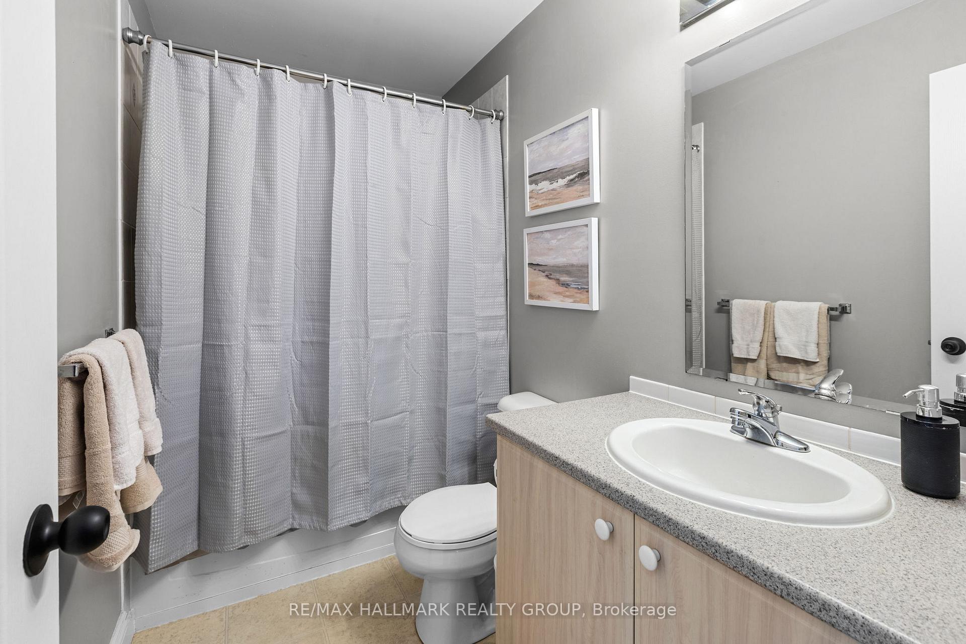 Photo 25 of 602 Louis Toscano Drive, Ottawa, Avalon East — HOMEH
