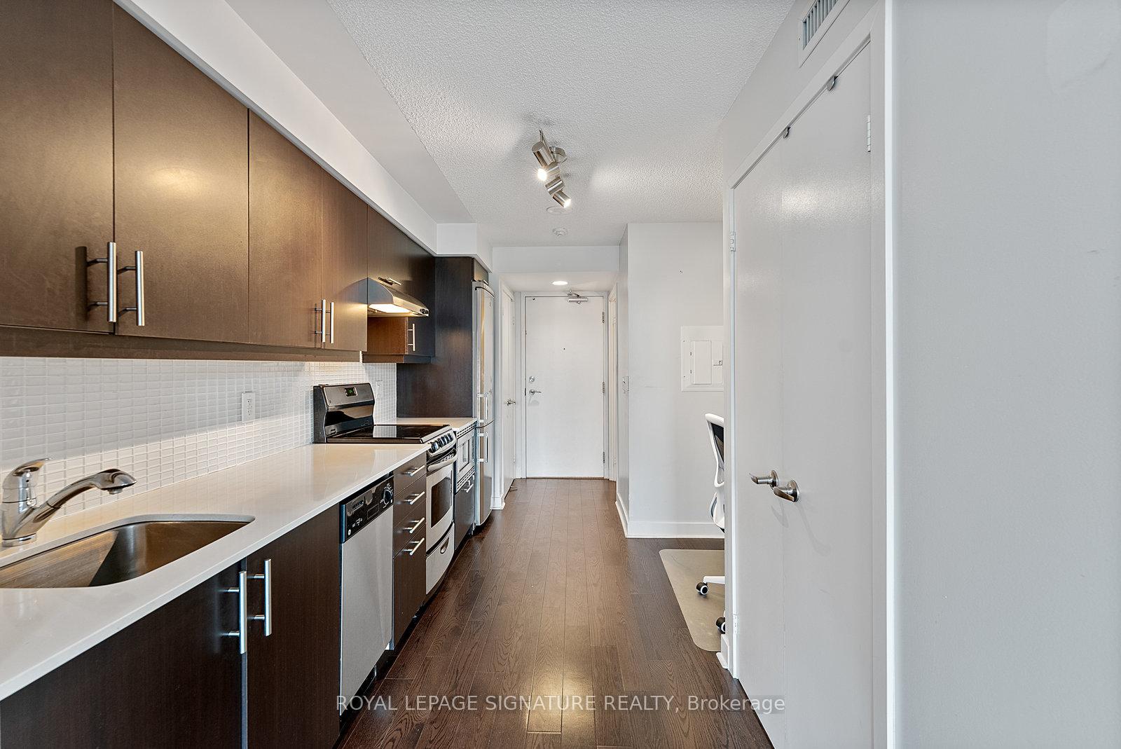 Photo 4 of Unit 718, 320 Richmond Street E, Toronto, Moss Park — HOMEH