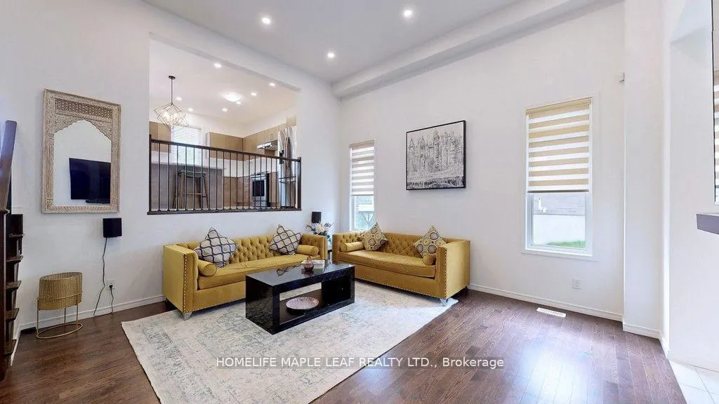 Photo 6 of 59 Saddlebrook Court, Kitchener — HOMEH