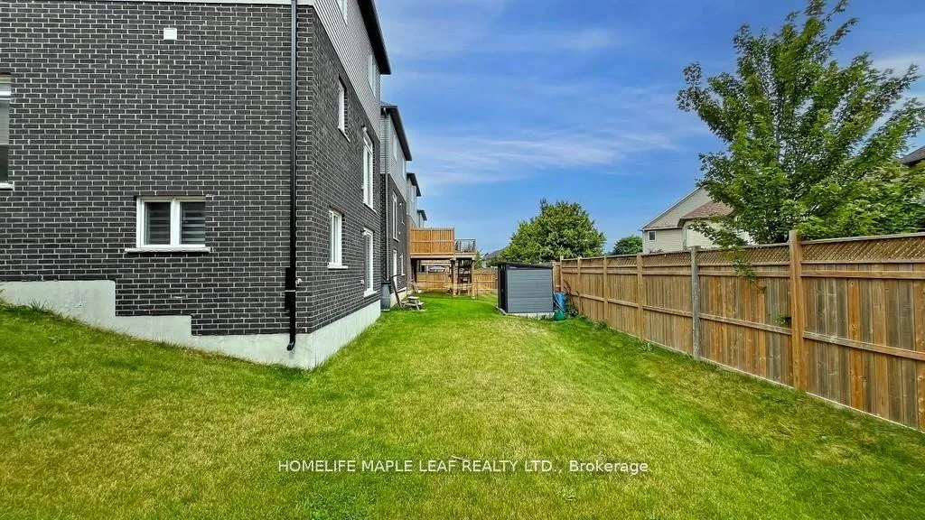 Photo 40 of 59 Saddlebrook Court, Kitchener — HOMEH