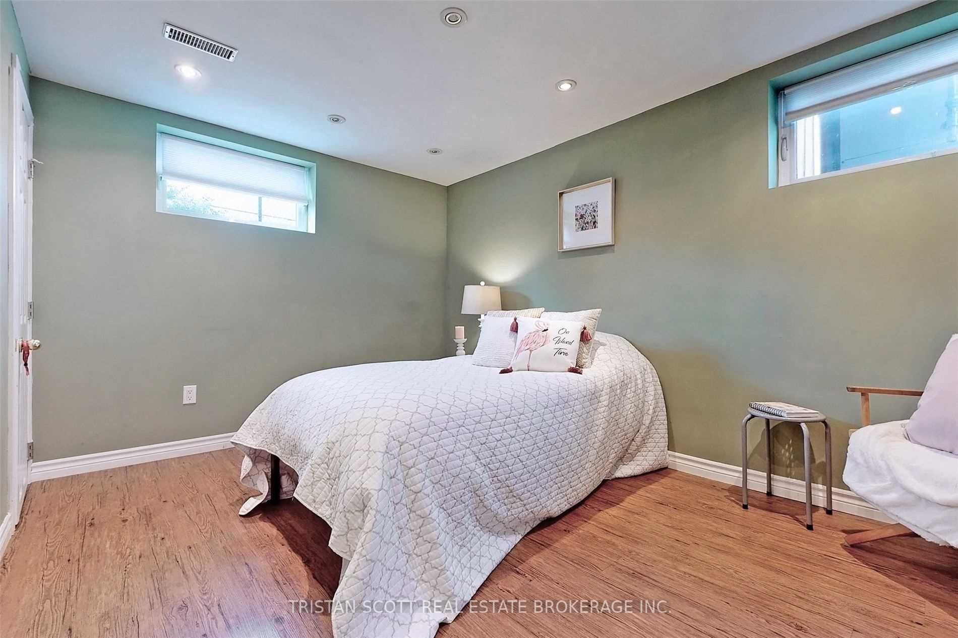 Photo 26 of 5299 Mericourt Road, Burlington, Appleby — HOMEH
