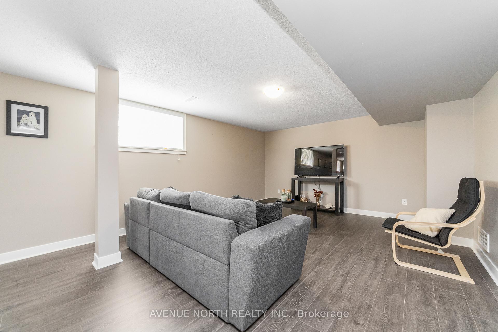 Photo 35 of 206 Reisling Way, Ottawa, Leitrim — HOMEH