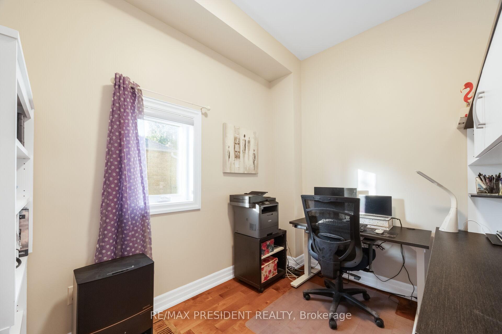 Photo 16 of 3 Highvale Road, Scarborough, Clairlea-Birchmount — HOMEH