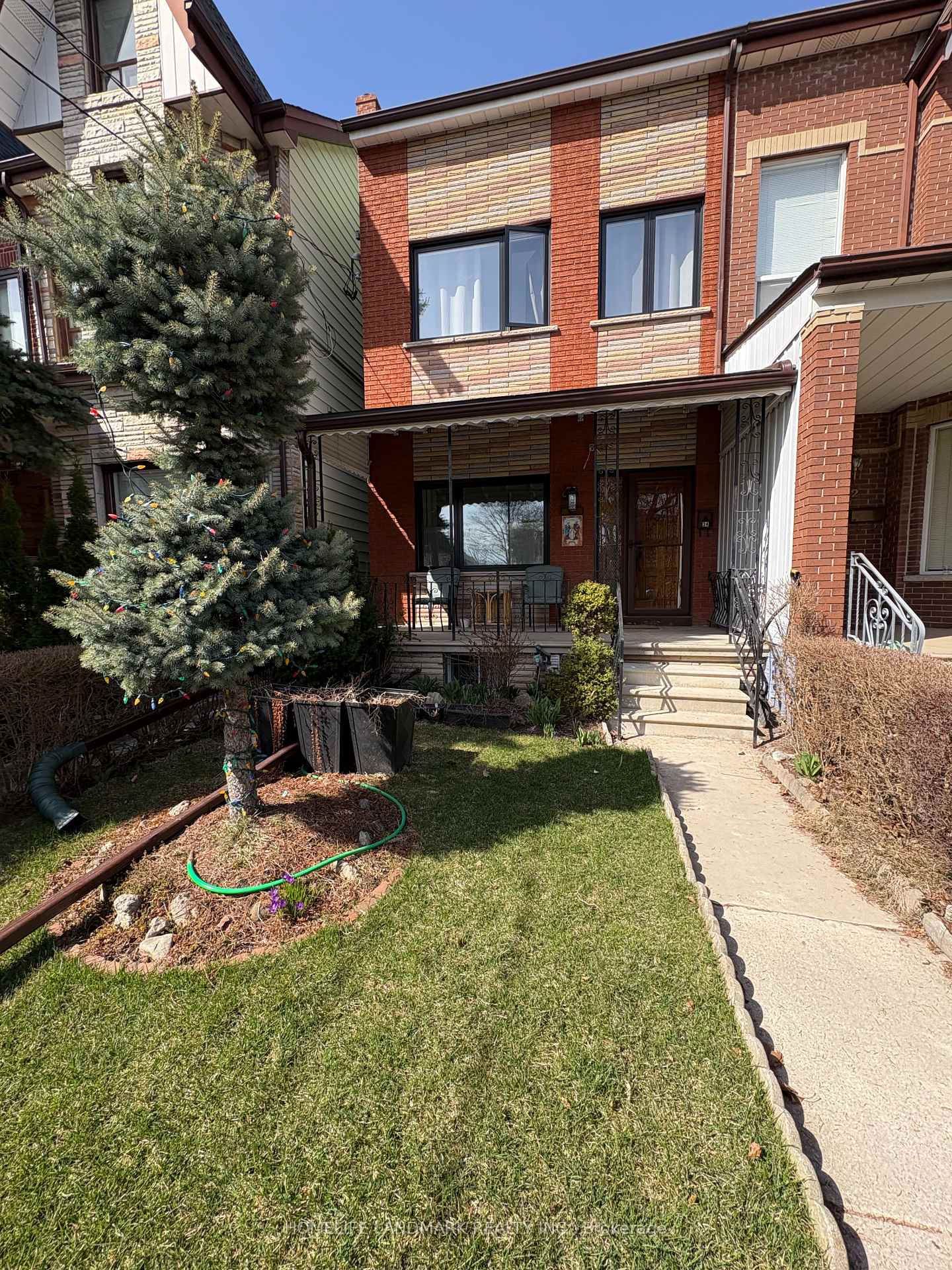 Photo 1 of 34 Ulster-1Bedrm Street, Toronto, University — HOMEH