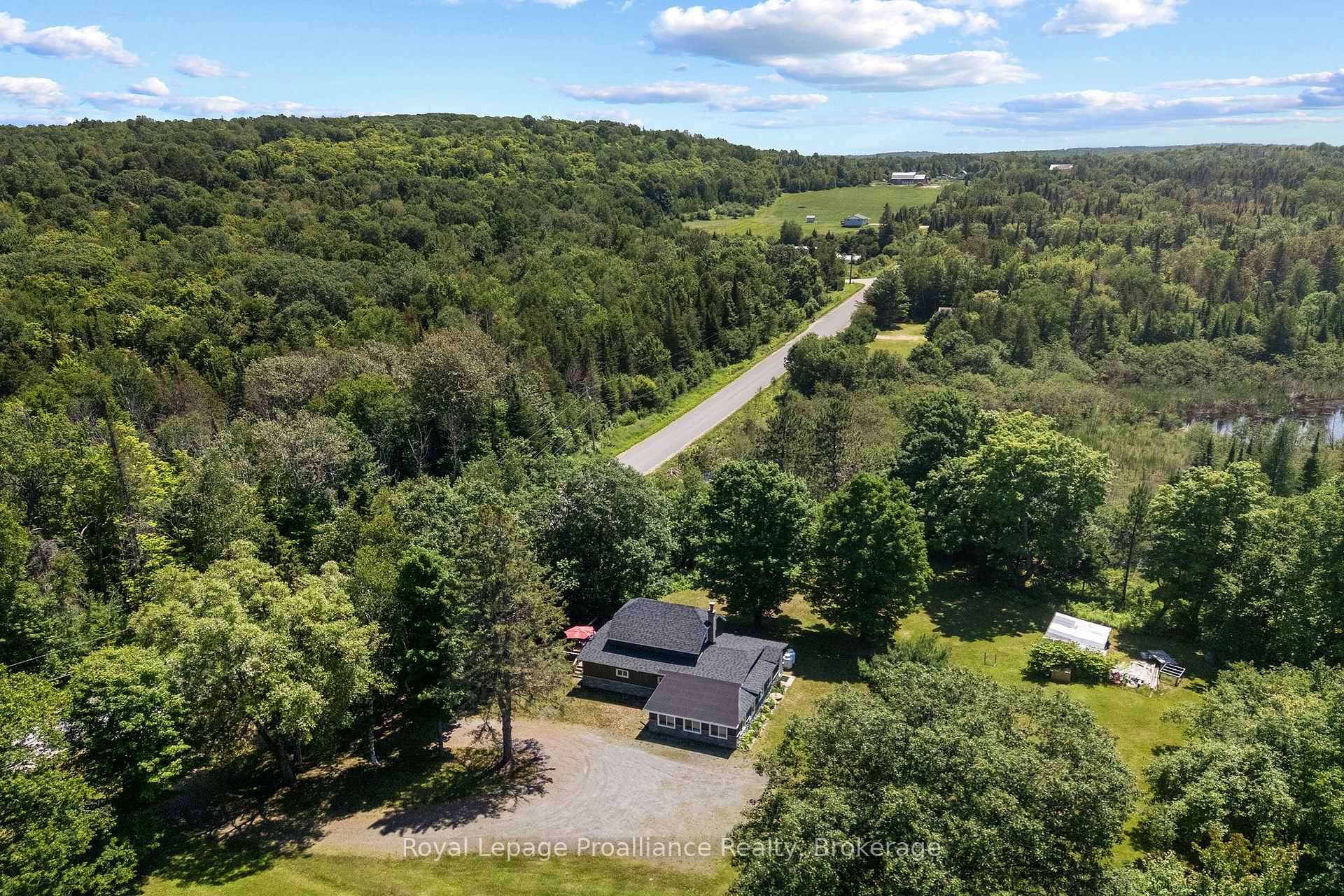 Photo 5 of 3432 Siberia Road, Hastings Highlands, Bangor Ward — HOMEH