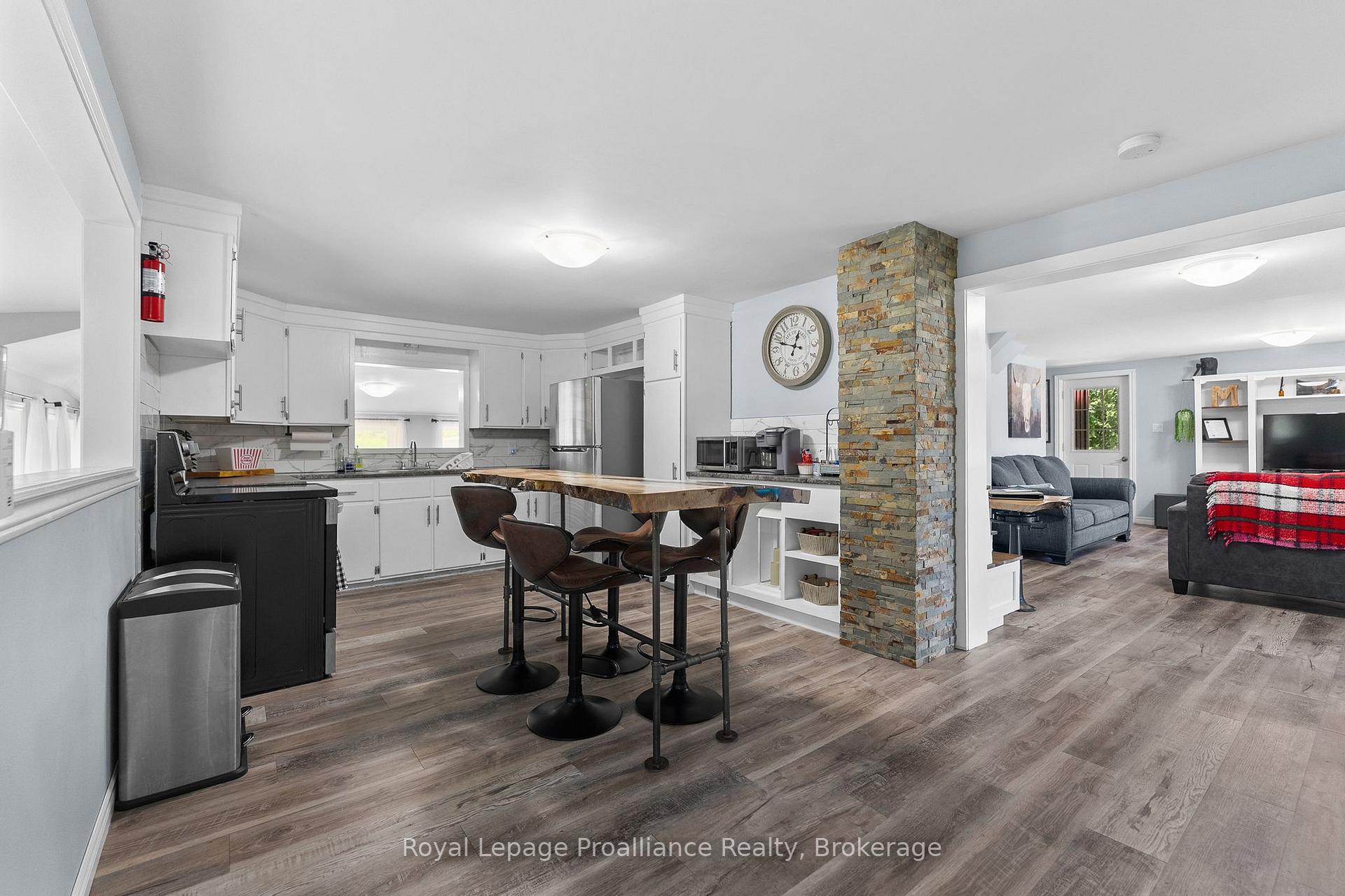 Photo 19 of 3432 Siberia Road, Hastings Highlands, Bangor Ward — HOMEH