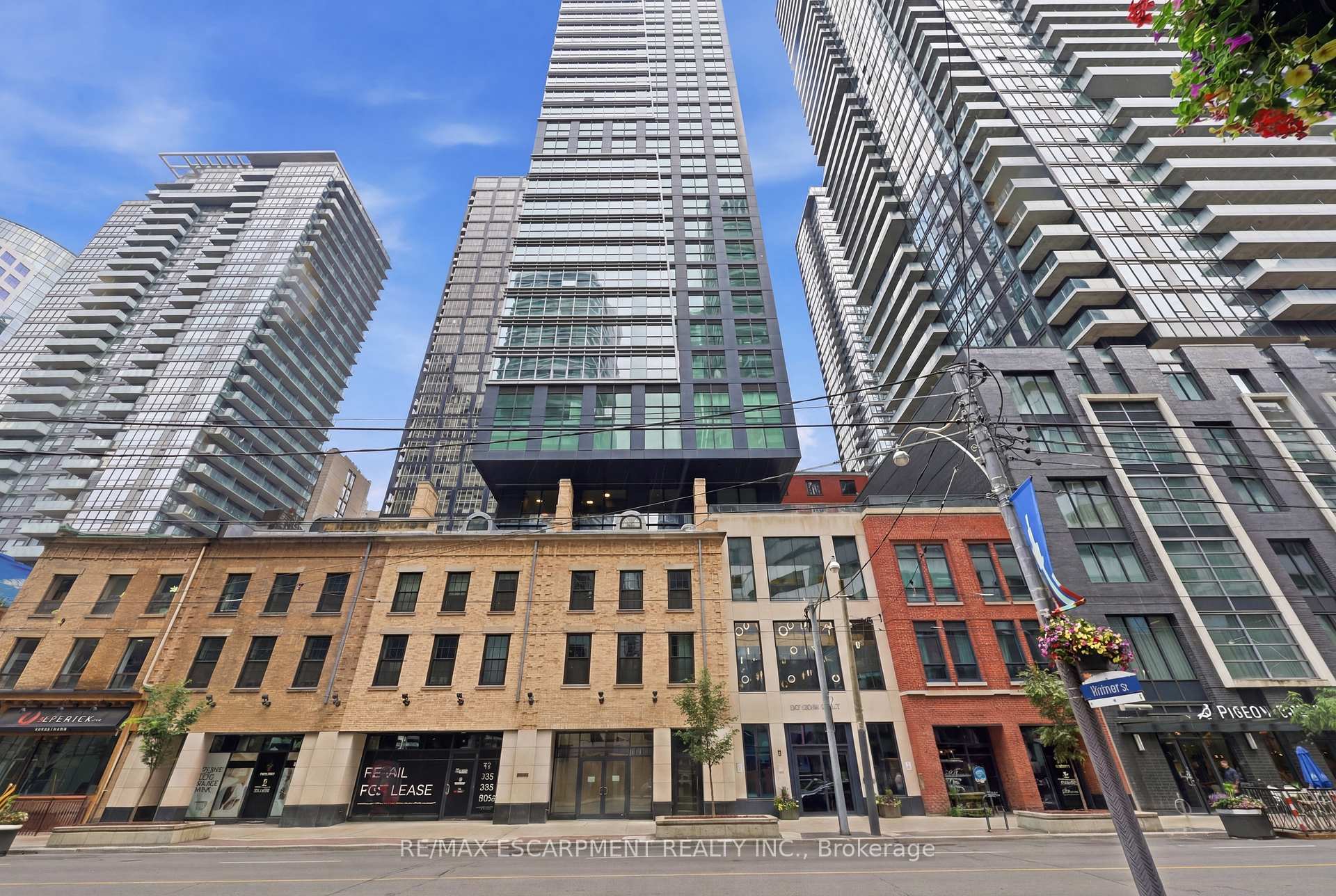 Photo 2 of Unit 802, 327 King Street W, Toronto, Waterfront Communities — HOMEH