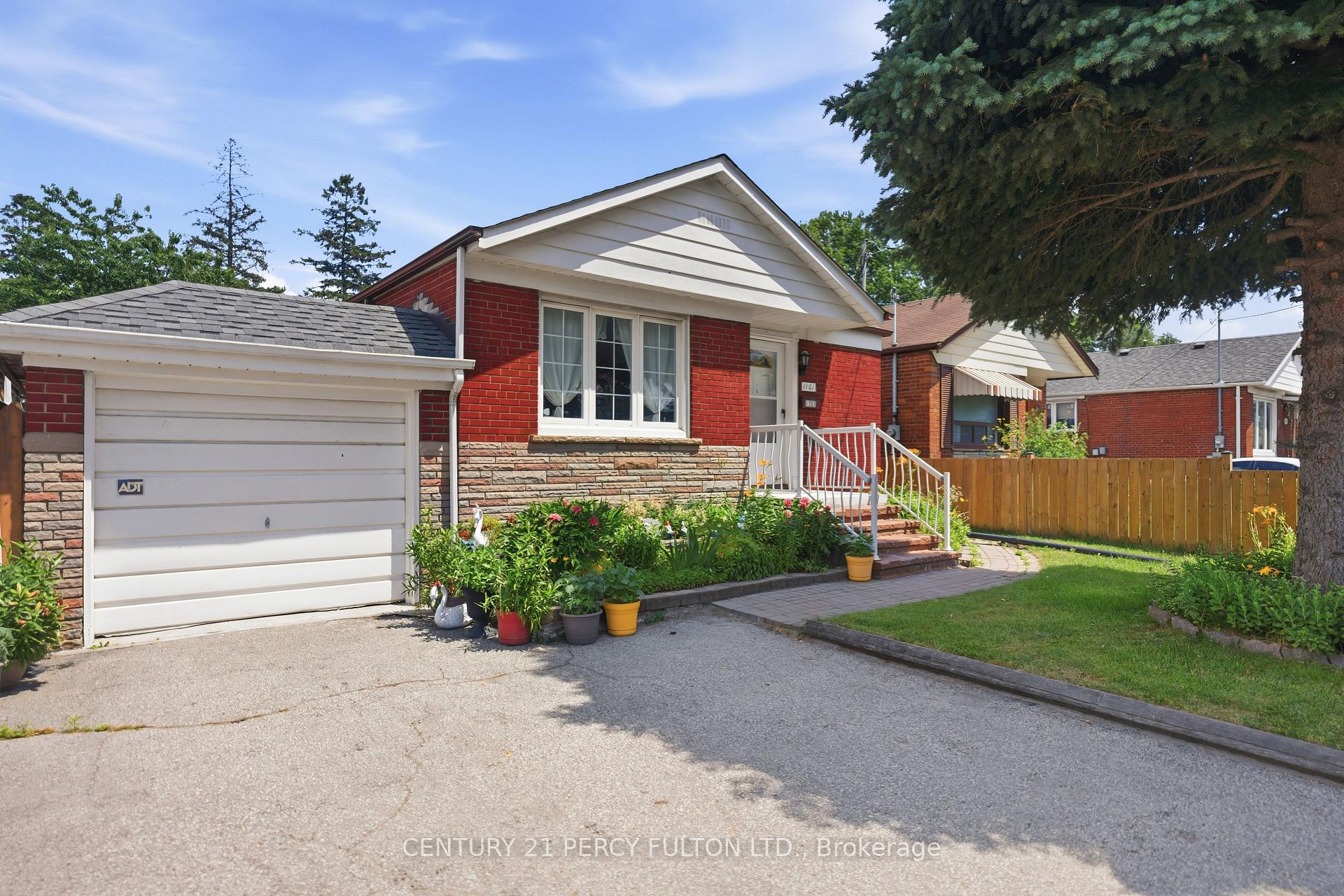 Front of 1101 Warden Avenue