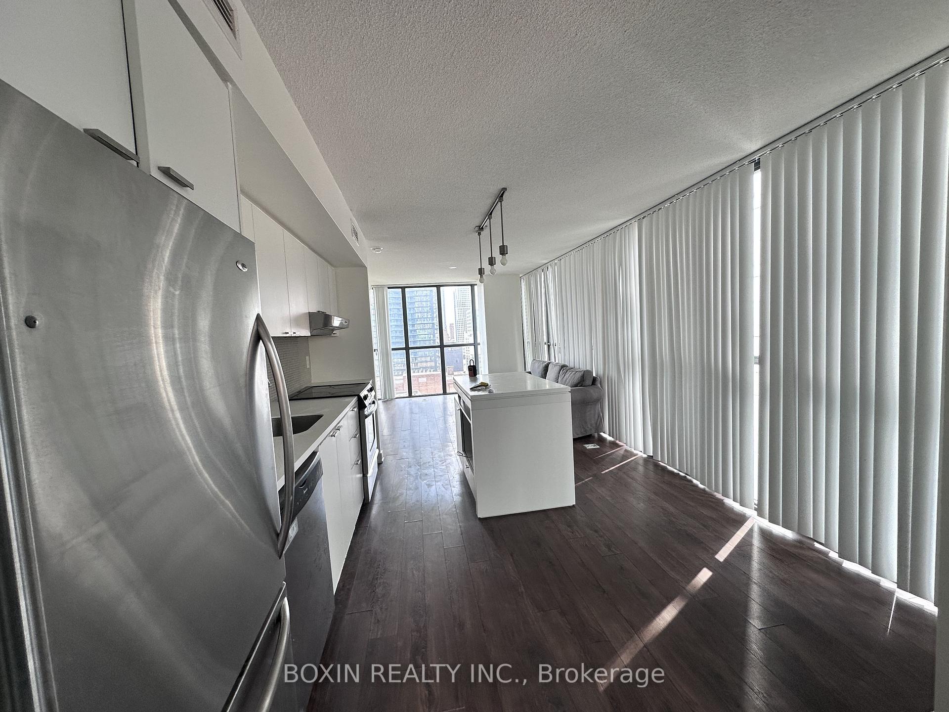 Photo 3 of Unit 1707, 110 Charles Street E, Toronto, Church-Yonge Corridor — HOMEH