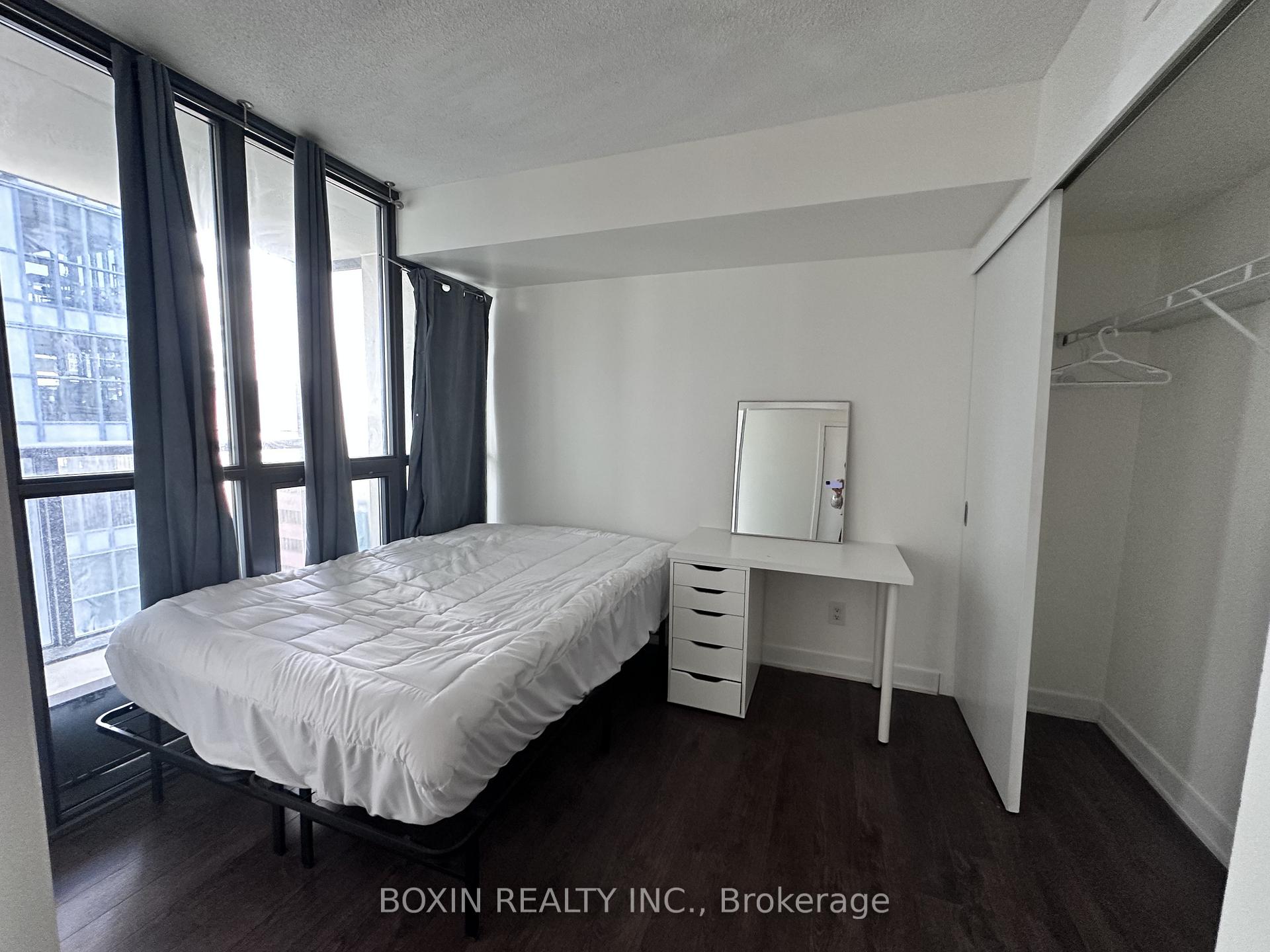 Photo 8 of Unit 1707, 110 Charles Street E, Toronto, Church-Yonge Corridor — HOMEH