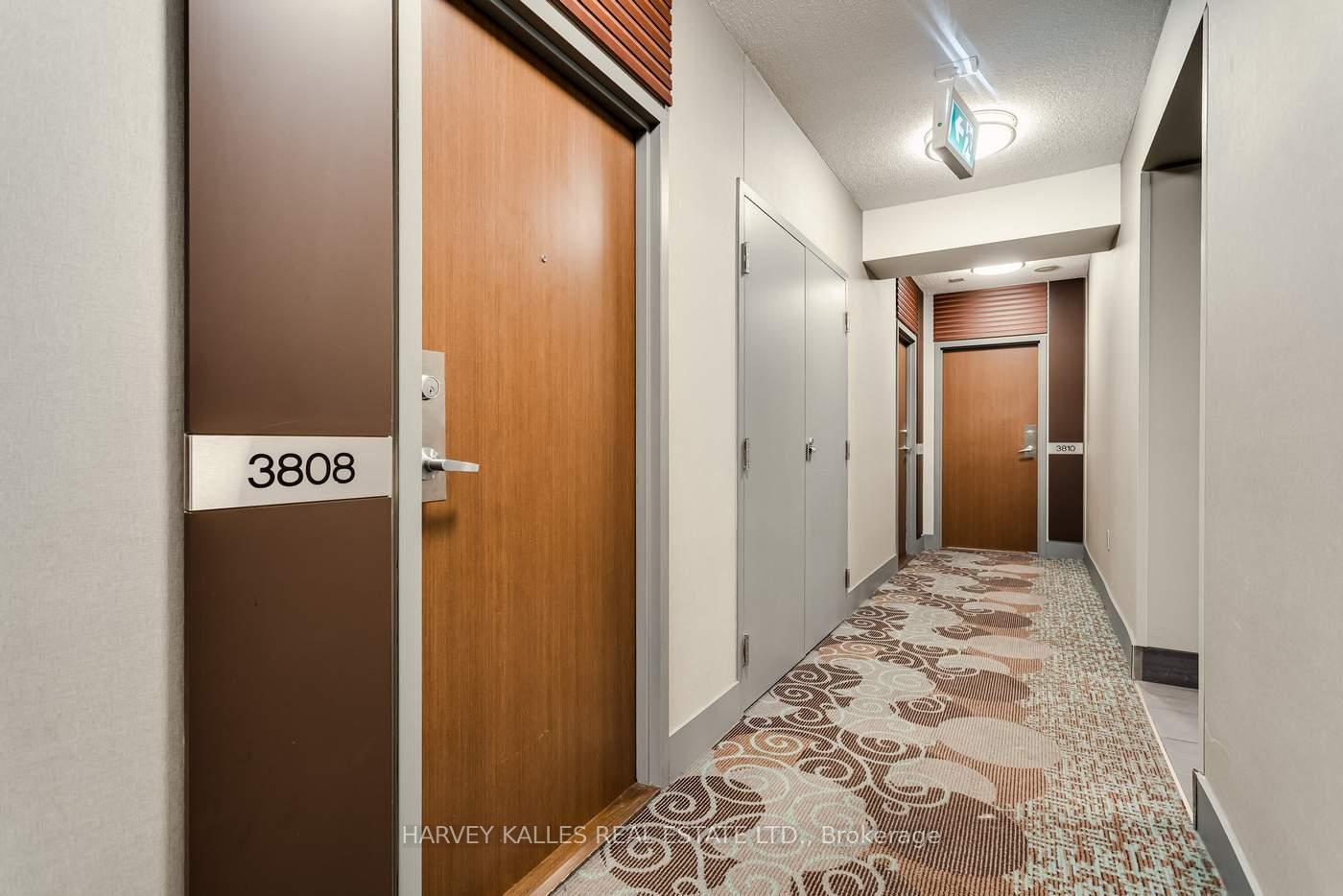 Photo 3 of Unit 3808, 35 Mariner Terrace, Toronto, Waterfront Communities — HOMEH