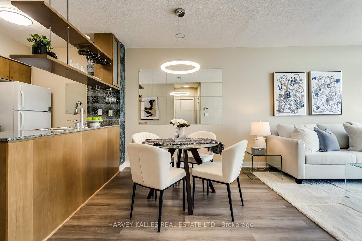 Photo 15 of Unit 3808, 35 Mariner Terrace, Toronto, Waterfront Communities — HOMEH
