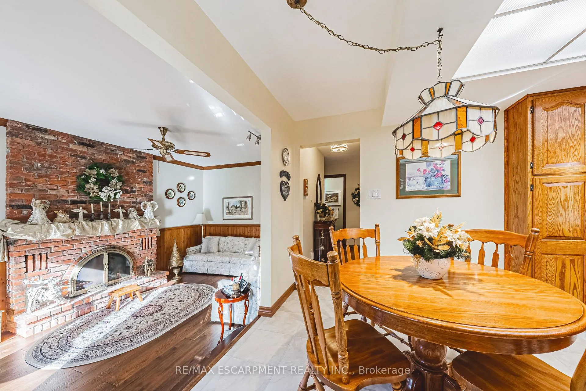 Photo 11 of 6 Sunhaven Court, Hamilton, Stoney Creek — HOMEH