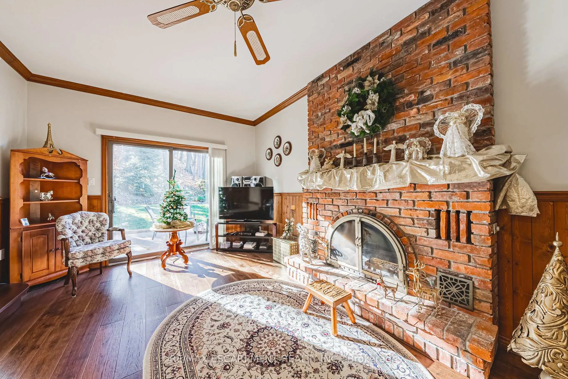 Photo 13 of 6 Sunhaven Court, Hamilton, Stoney Creek — HOMEH