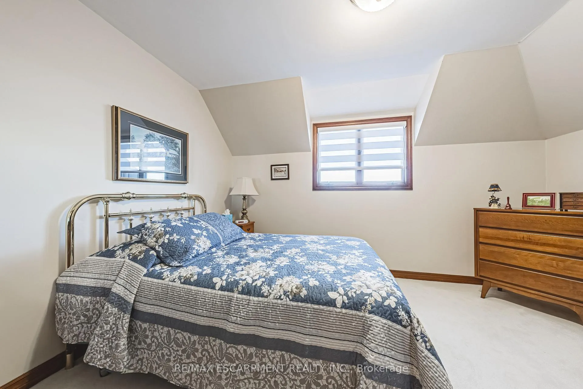 Photo 20 of 6 Sunhaven Court, Hamilton, Stoney Creek — HOMEH