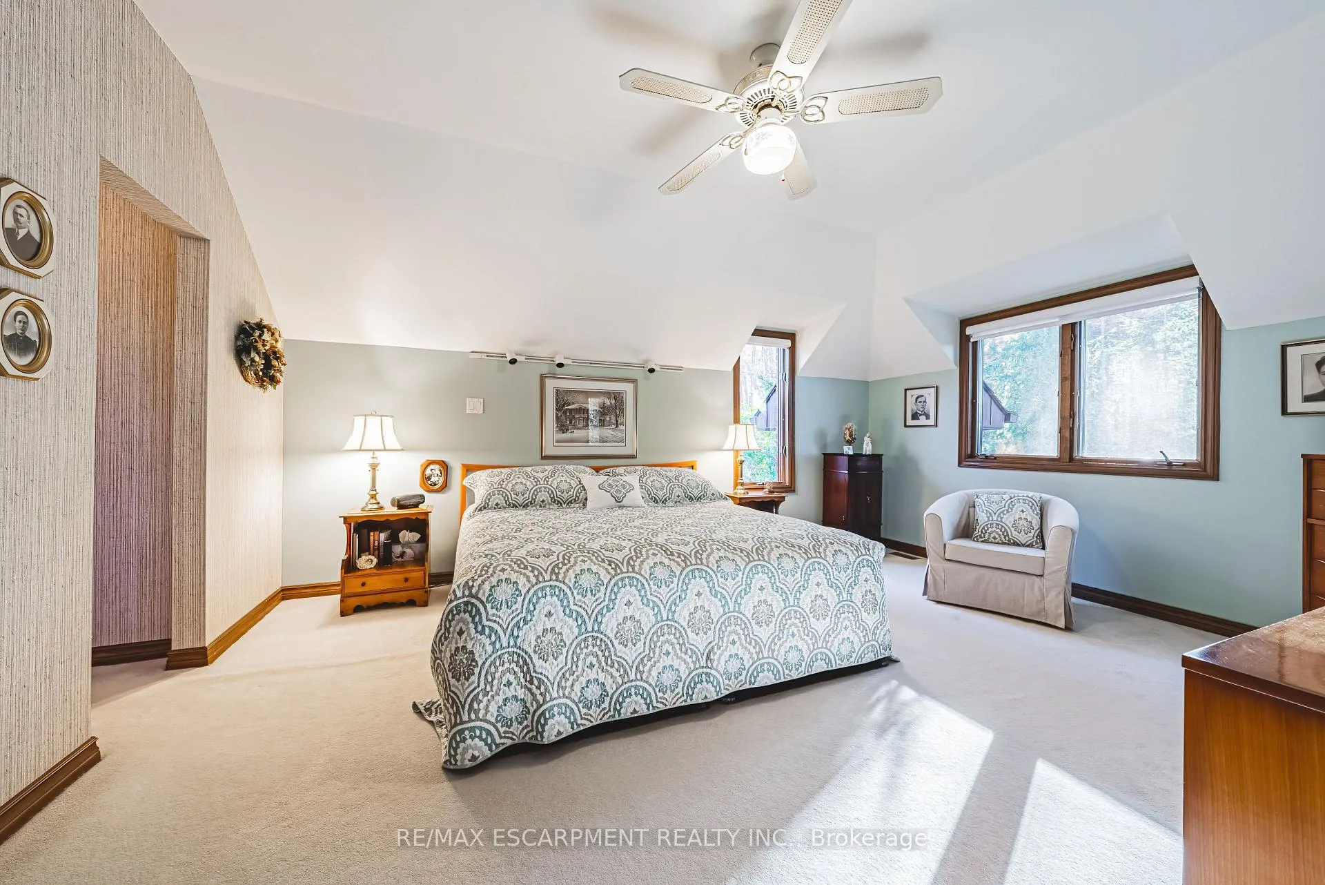 Photo 22 of 6 Sunhaven Court, Hamilton, Stoney Creek — HOMEH
