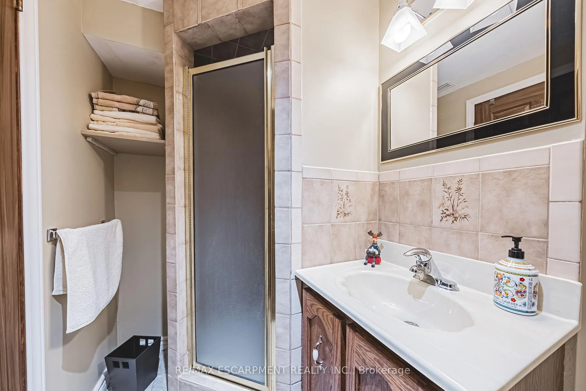 Photo 33 of 6 Sunhaven Court, Hamilton, Stoney Creek — HOMEH