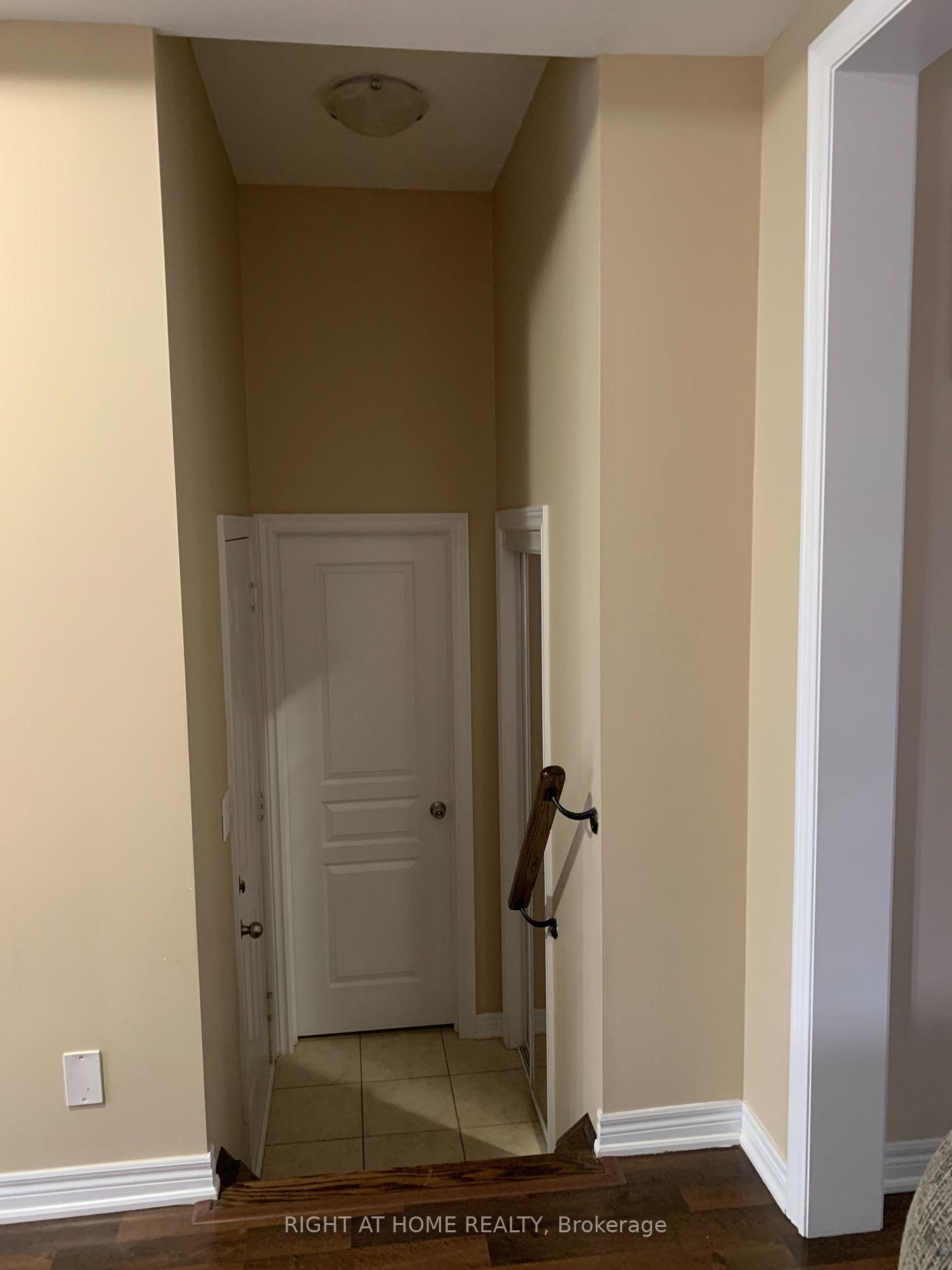 Photo 5 of 276 Robert Parkinson Drive, Brampton, Northwest Brampton — HOMEH