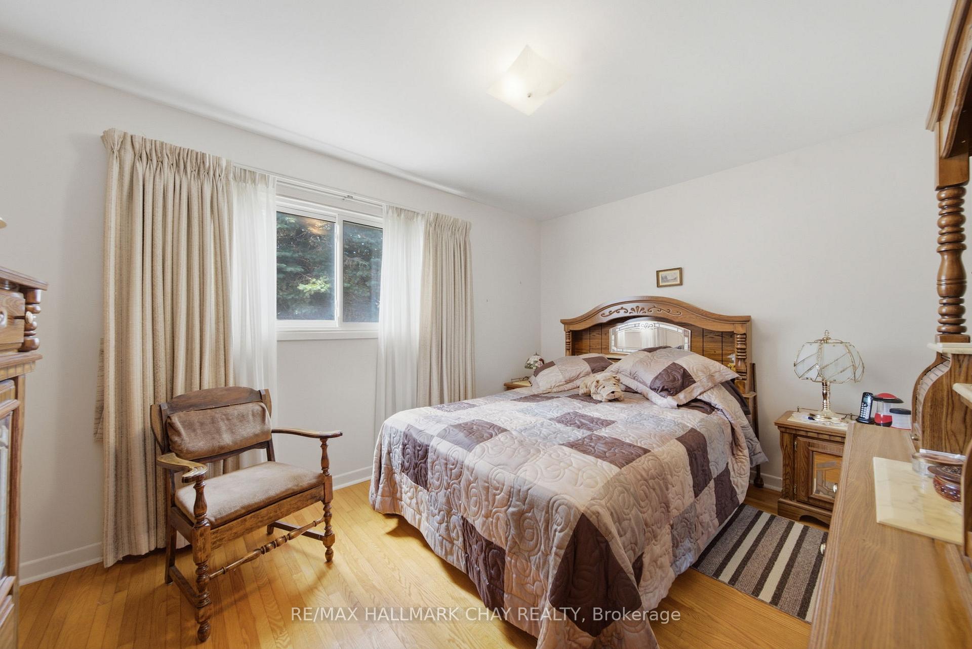 Photo 20 of 6 Highcroft Drive, Barrie, Allandale Heights — HOMEH