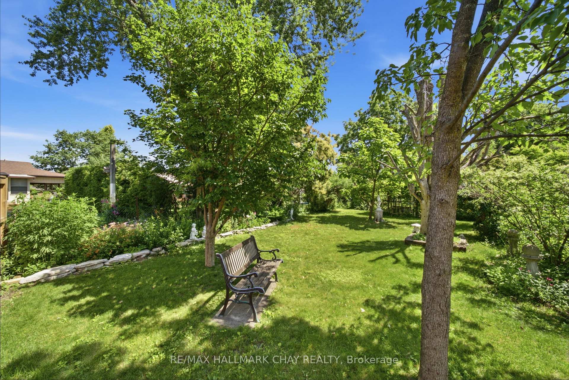 Photo 28 of 6 Highcroft Drive, Barrie, Allandale Heights — HOMEH