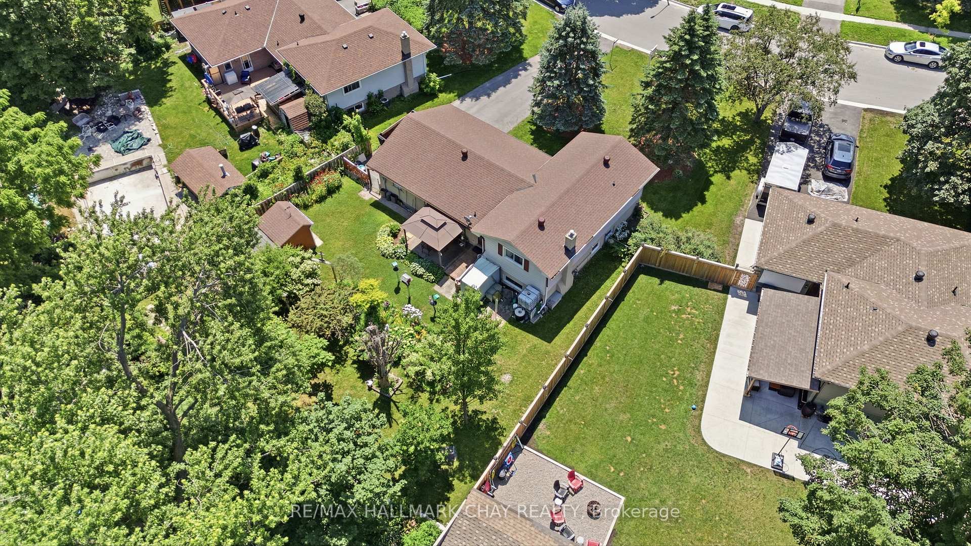 Photo 36 of 6 Highcroft Drive, Barrie, Allandale Heights — HOMEH