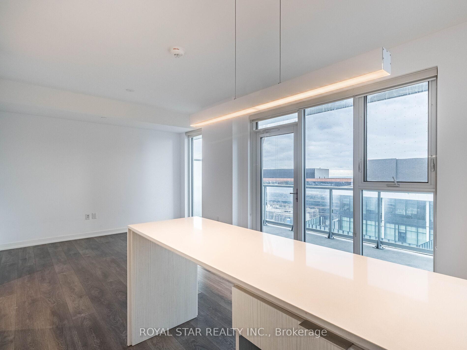 Photo 9 of Unit 1305, 20 Richardson Street, Toronto, Waterfront Communities — HOMEH
