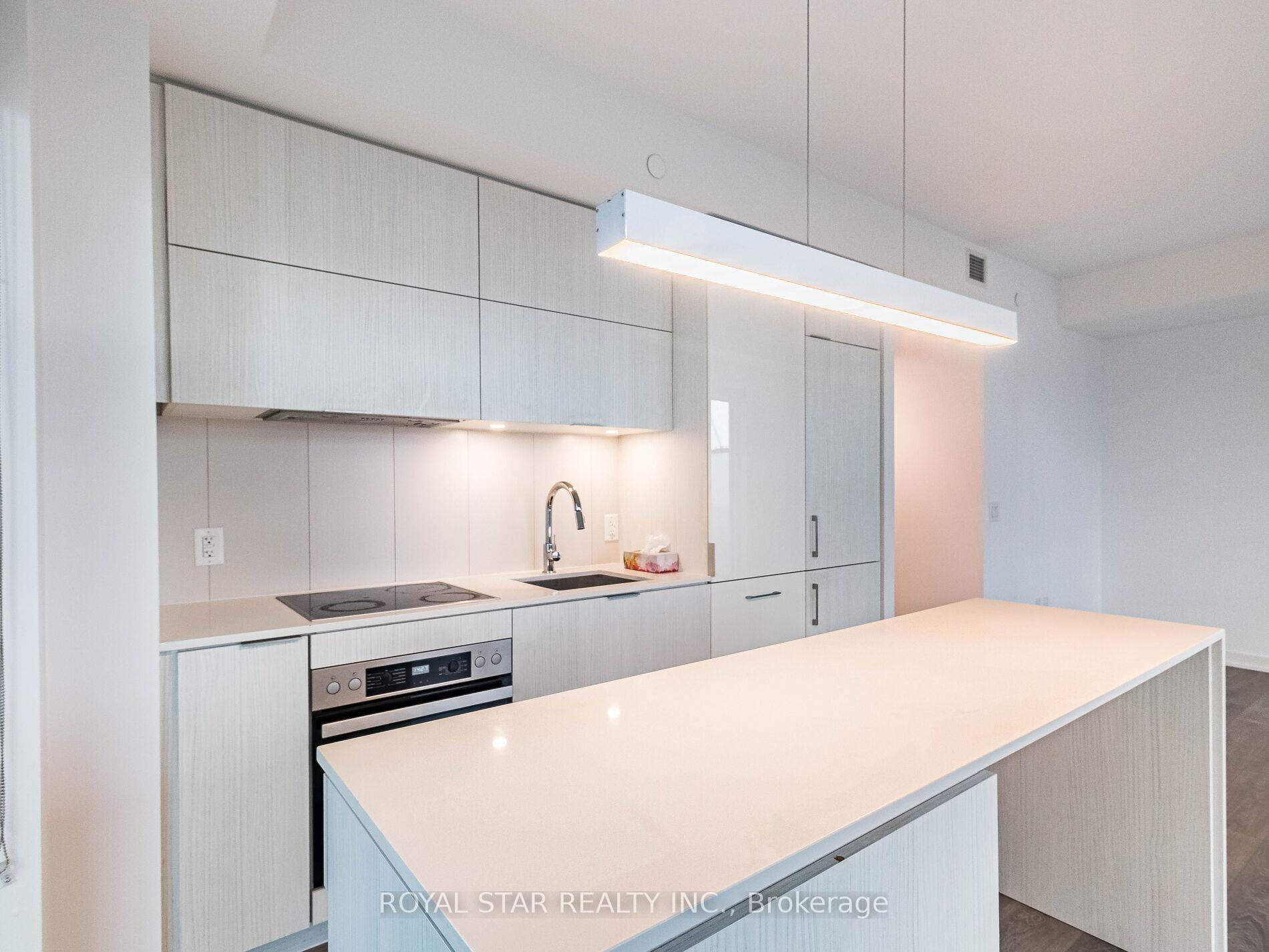 Photo 11 of Unit 1305, 20 Richardson Street, Toronto, Waterfront Communities — HOMEH