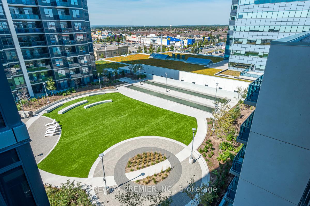Photo 16 of Unit 803, 3600 Highway 7 Road, Vaughan, Vaughan Corporate Centre — HOMEH