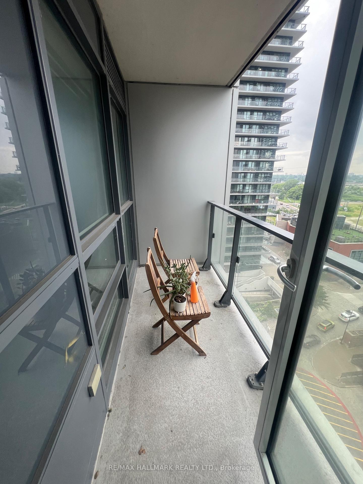Photo 11 of Unit 1205, 2220 Lakeshore Boulevard W, Etobicoke, Mimico — HOMEH