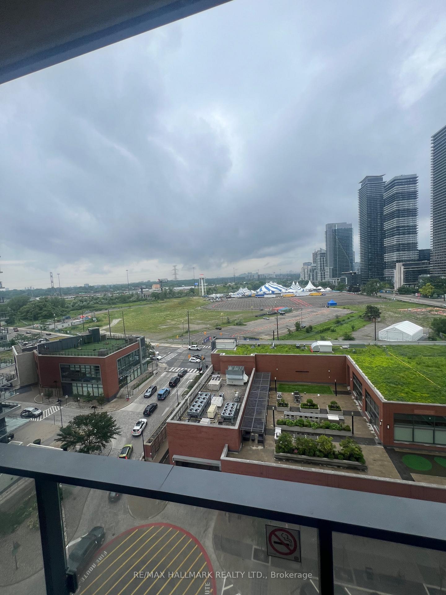 Photo 12 of Unit 1205, 2220 Lakeshore Boulevard W, Etobicoke, Mimico — HOMEH