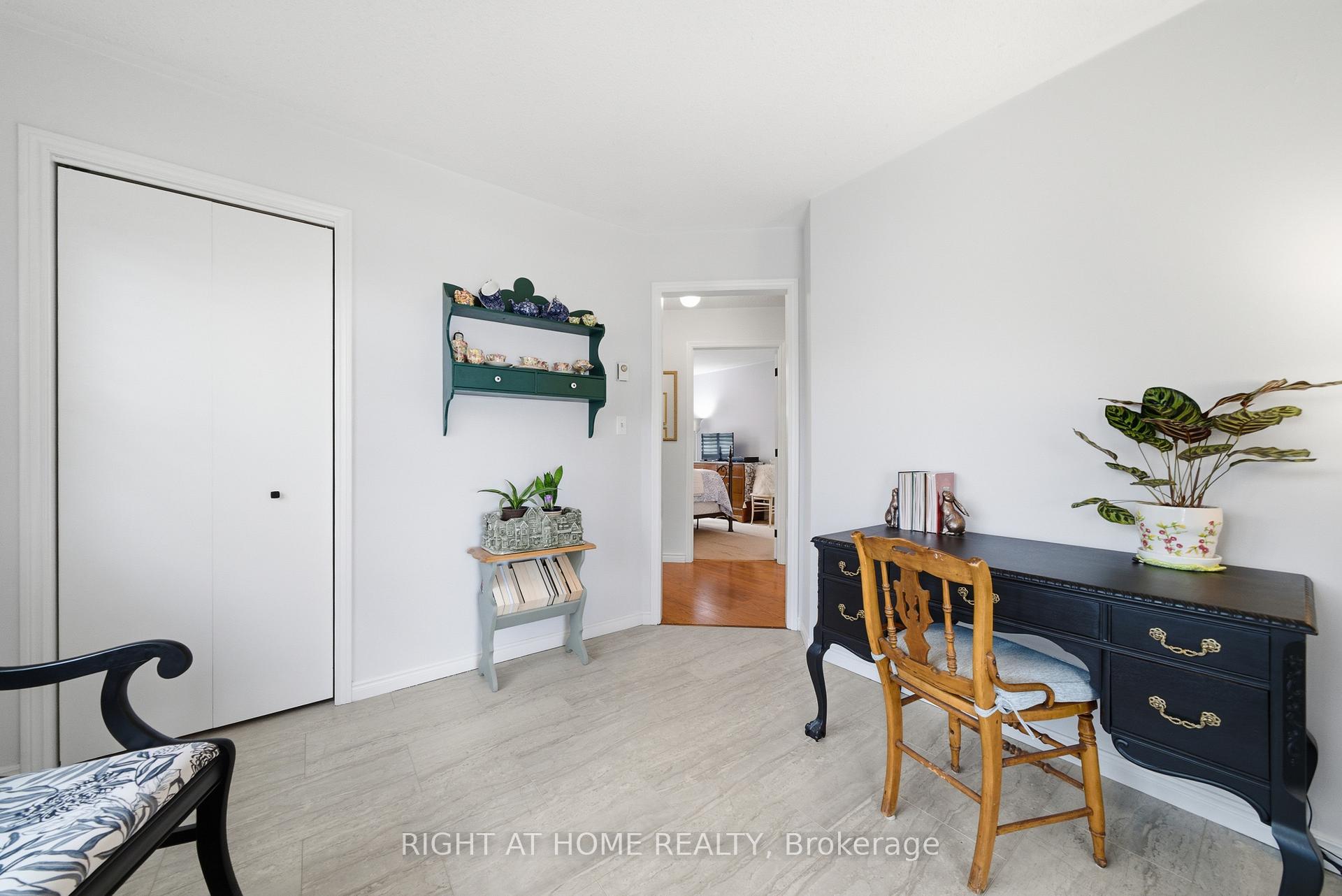 Photo 17 of 20 Argyle Crescent, Prince Edward County, Picton Ward — HOMEH
