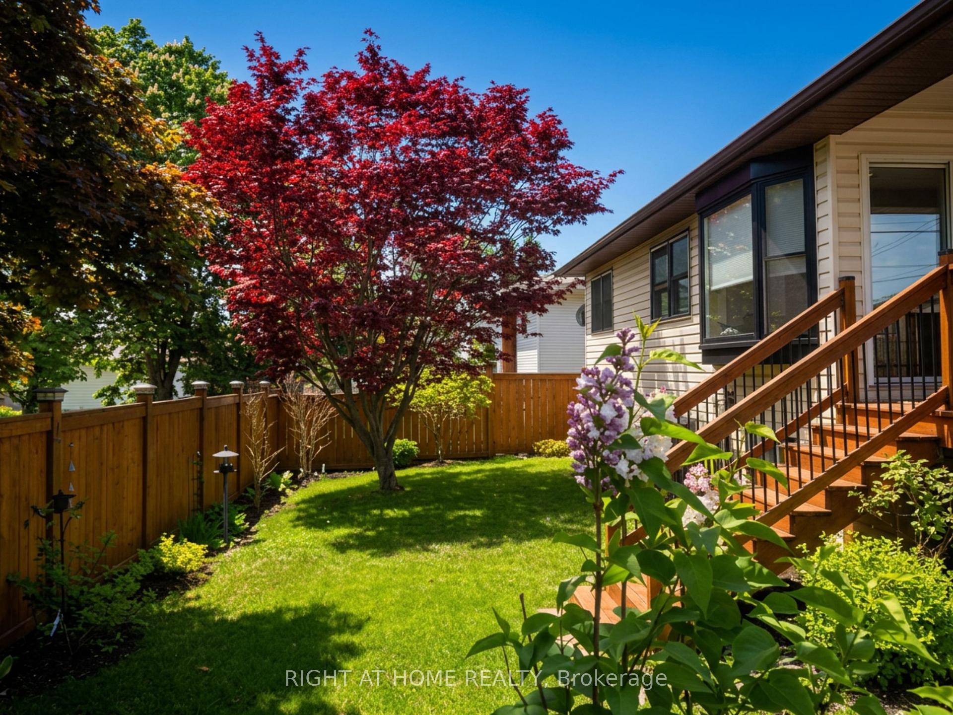 Photo 26 of 20 Argyle Crescent, Prince Edward County, Picton Ward — HOMEH