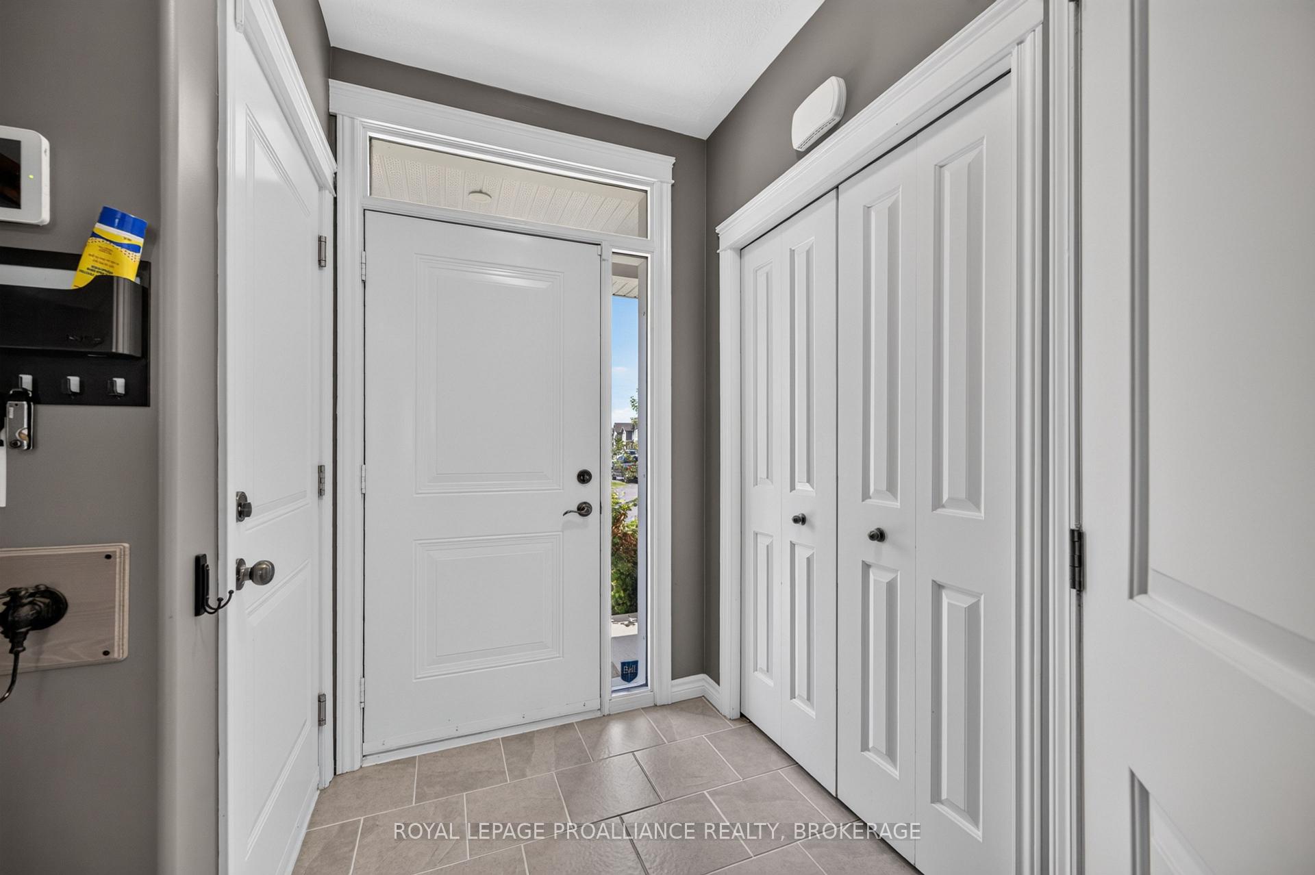 Photo 5 of 378 Buckthorn Drive, Kingston, City Northwest — HOMEH