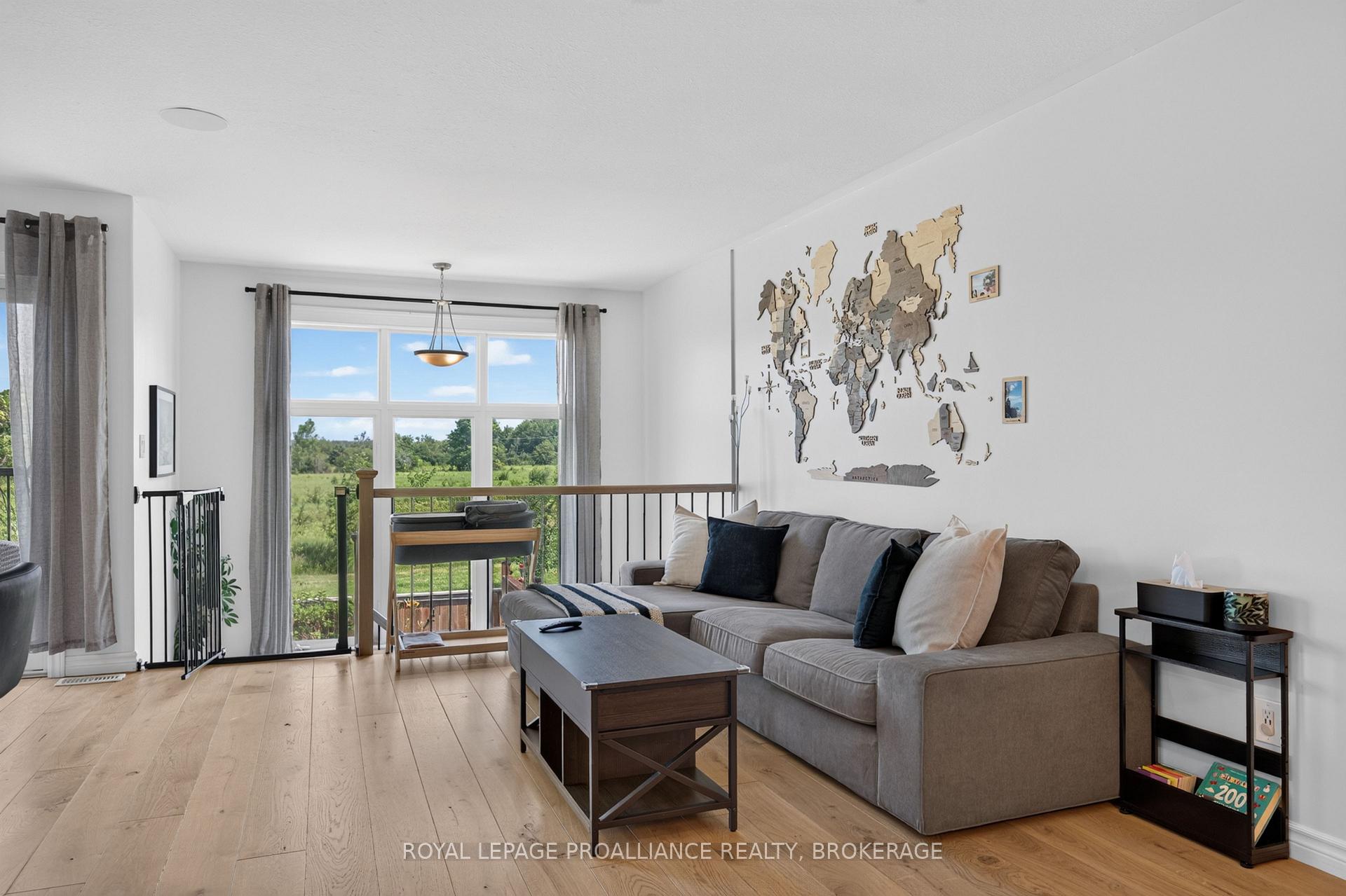 Photo 12 of 378 Buckthorn Drive, Kingston, City Northwest — HOMEH