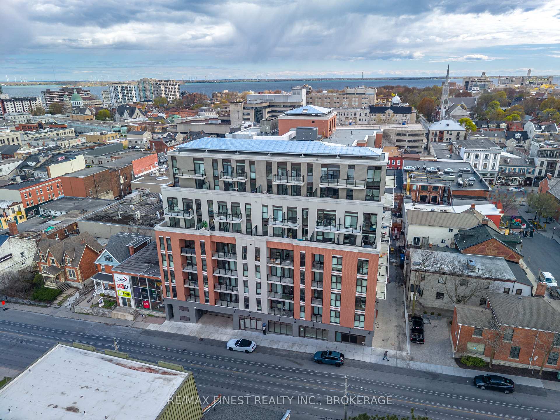 Photo 3 of Unit 614, 223 Princess Street, Kingston, East of Sir John A. Blvd — HOMEH
