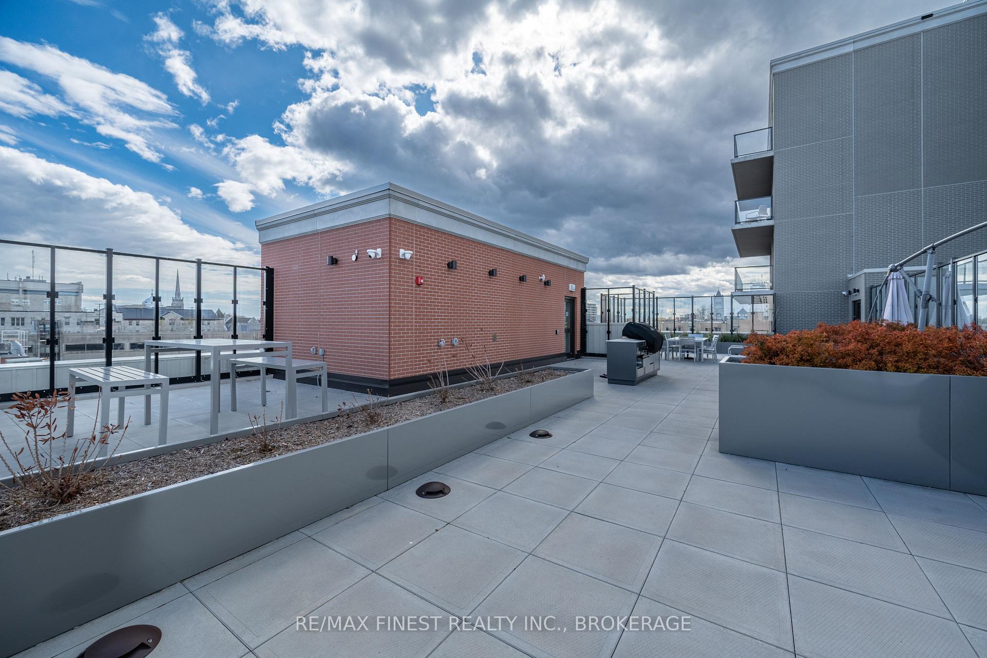 Photo 32 of Unit 614, 223 Princess Street, Kingston, East of Sir John A. Blvd — HOMEH