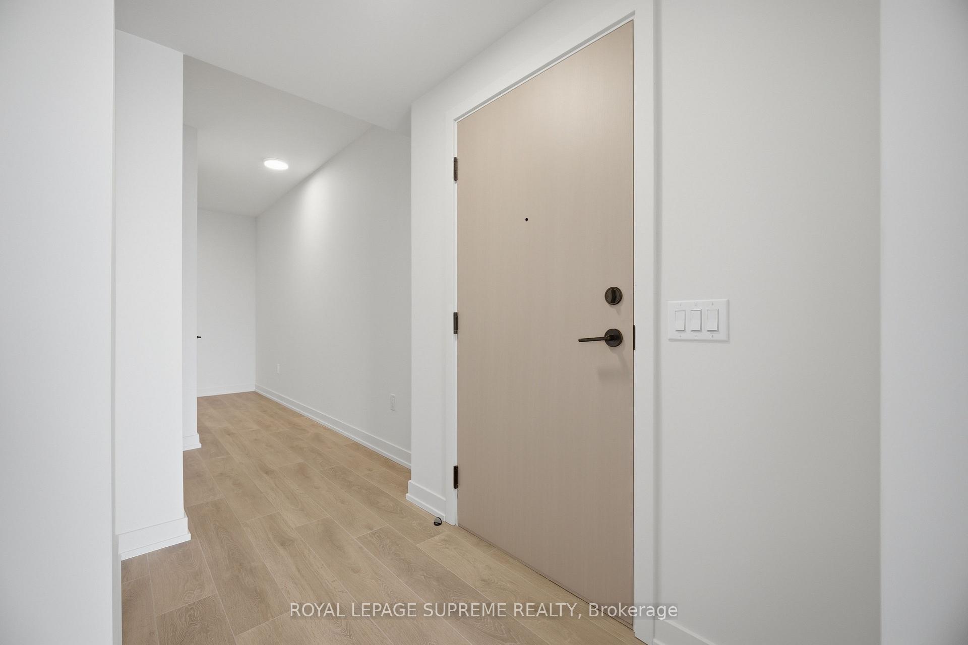 Photo 5 of Unit 1603, 181 Sterling Road, Toronto, Dufferin Grove — HOMEH