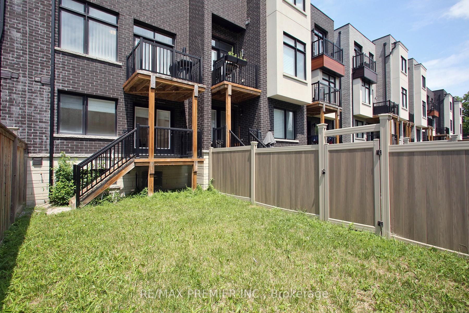 Photo 3 of 187 Lebovic Campus Drive, Vaughan, Patterson — HOMEH