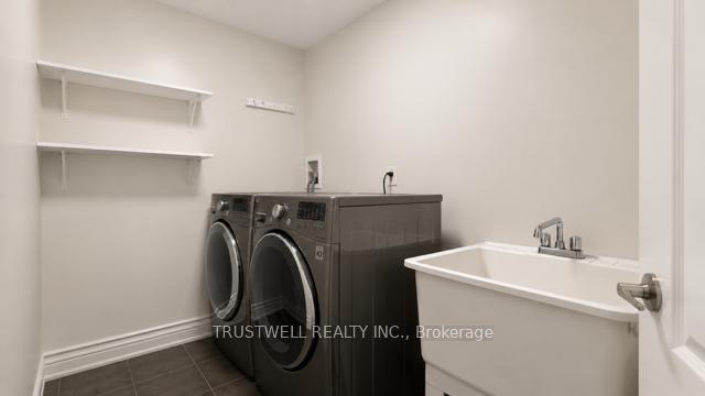 Photo 11 of 5B McGee Street, Toronto, South Riverdale — HOMEH