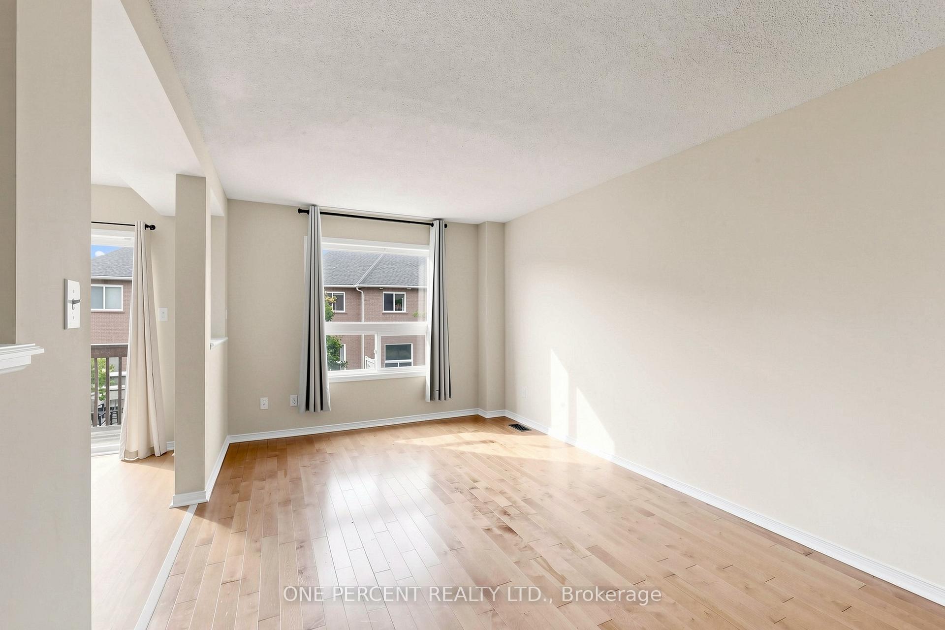 Photo 6 of 1149 Ormond Drive, Oshawa, Samac — HOMEH