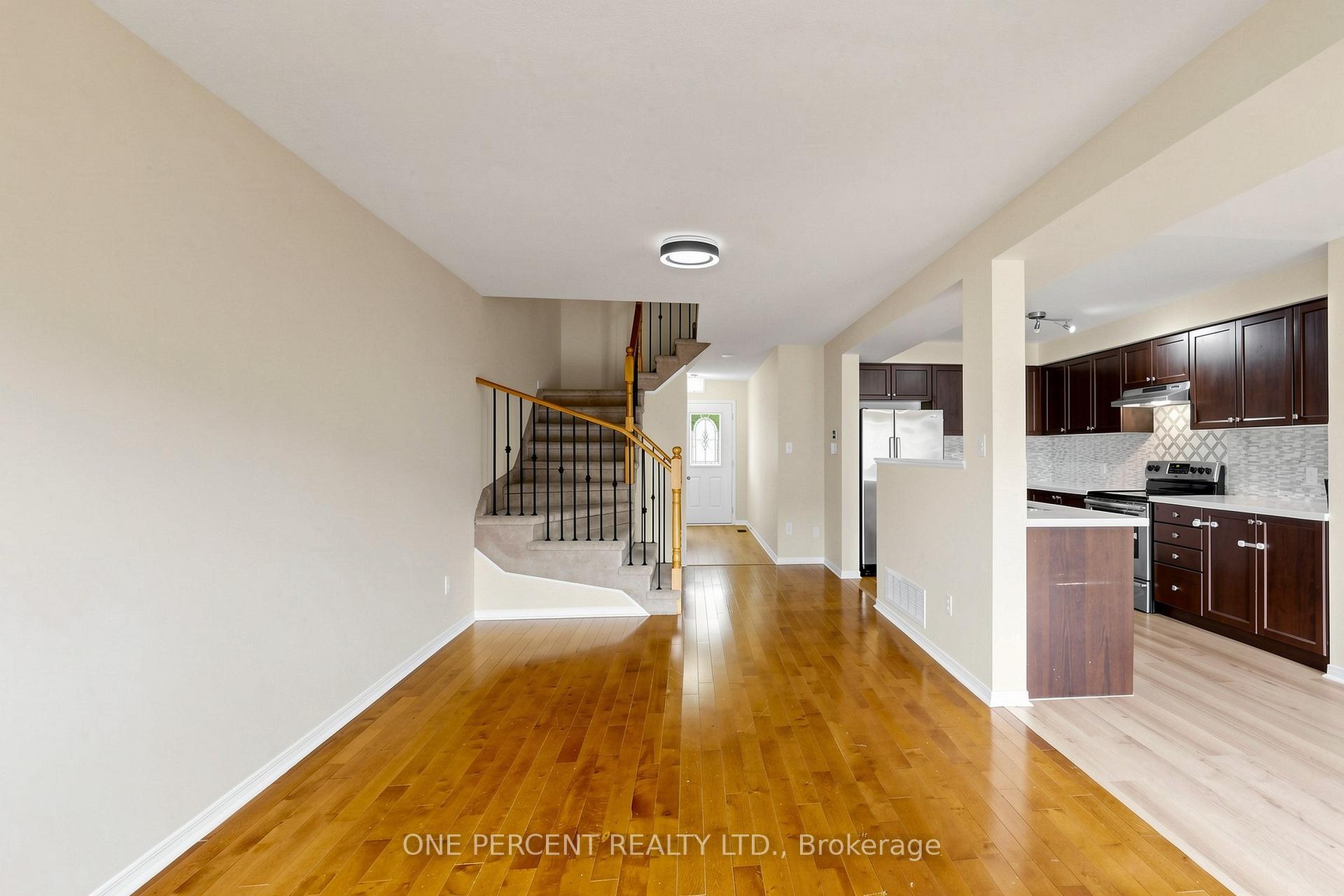 Photo 8 of 1149 Ormond Drive, Oshawa, Samac — HOMEH