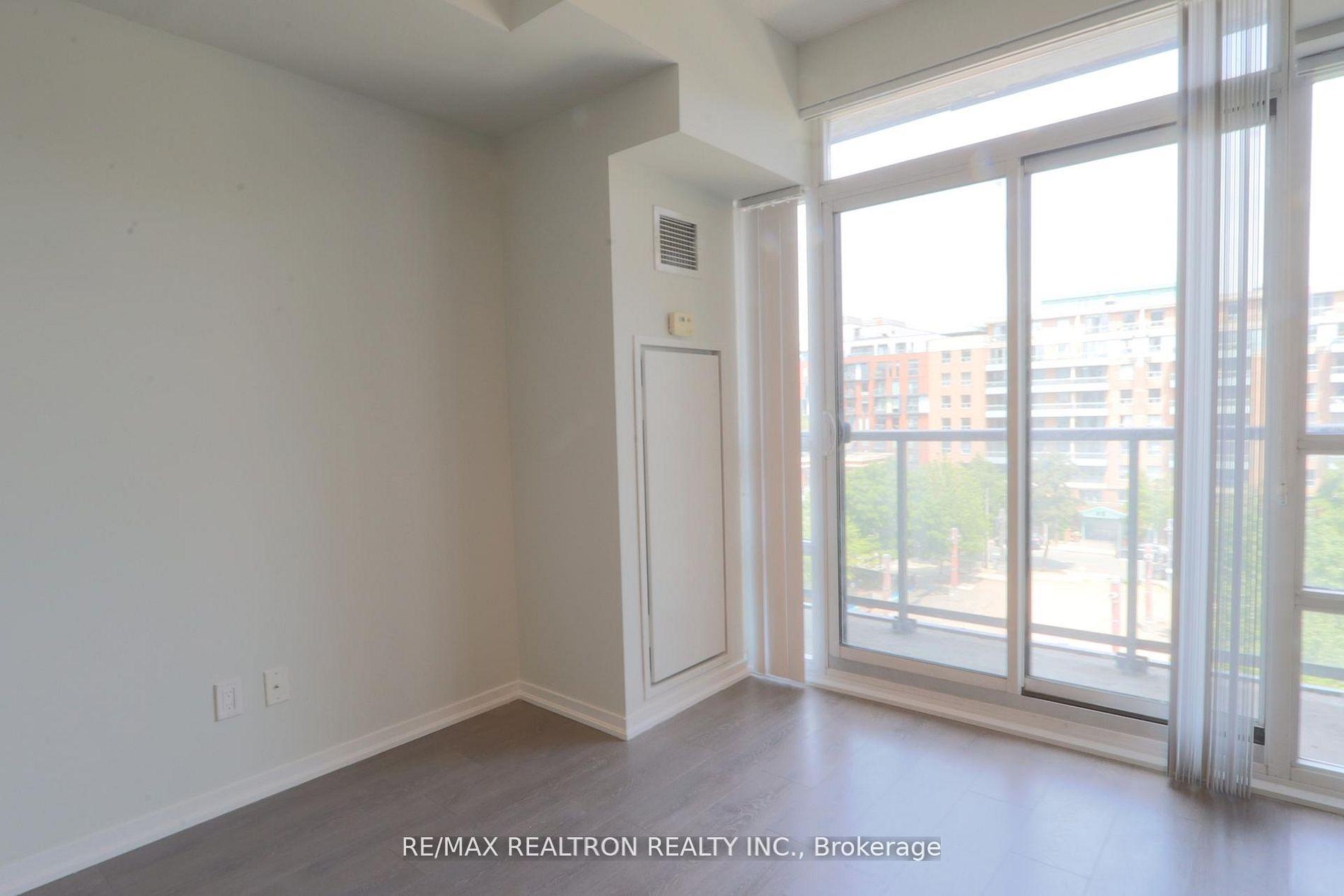 Photo 4 of Unit 647, 68 Abell Street, Toronto, Little Portugal — HOMEH